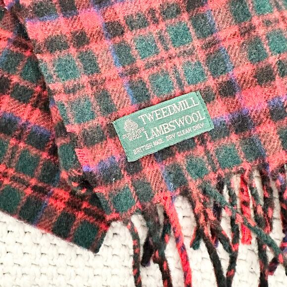 Tweedmill Lambswool British Made Red Green Tartan Fringe Trim Long Scarf Vintage - Picture 2 of 5